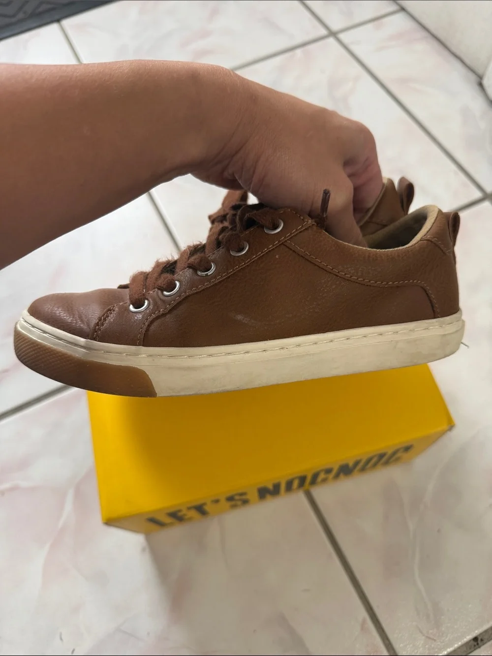 Old Navy Kids Brown Leather Lace-Up Sneakers